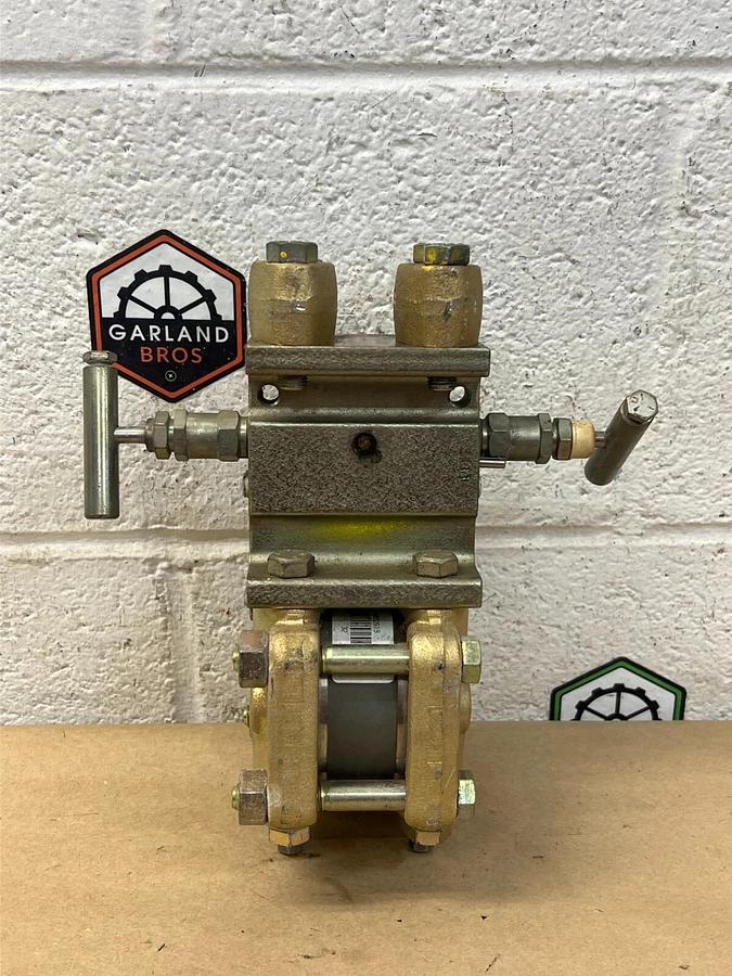 Used Anderson Greenwood M4AVIC Differential Pressure Manifold w/ DP/GP Valve