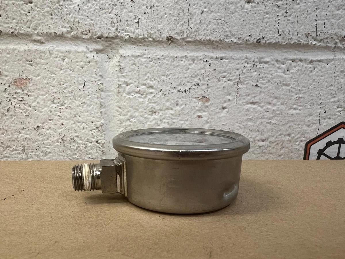 Used Swagelok PGI-63C-PG3000-LAOX SS 1/2” Gauge 0-3000 PSI/Bar NPT Lower Mount