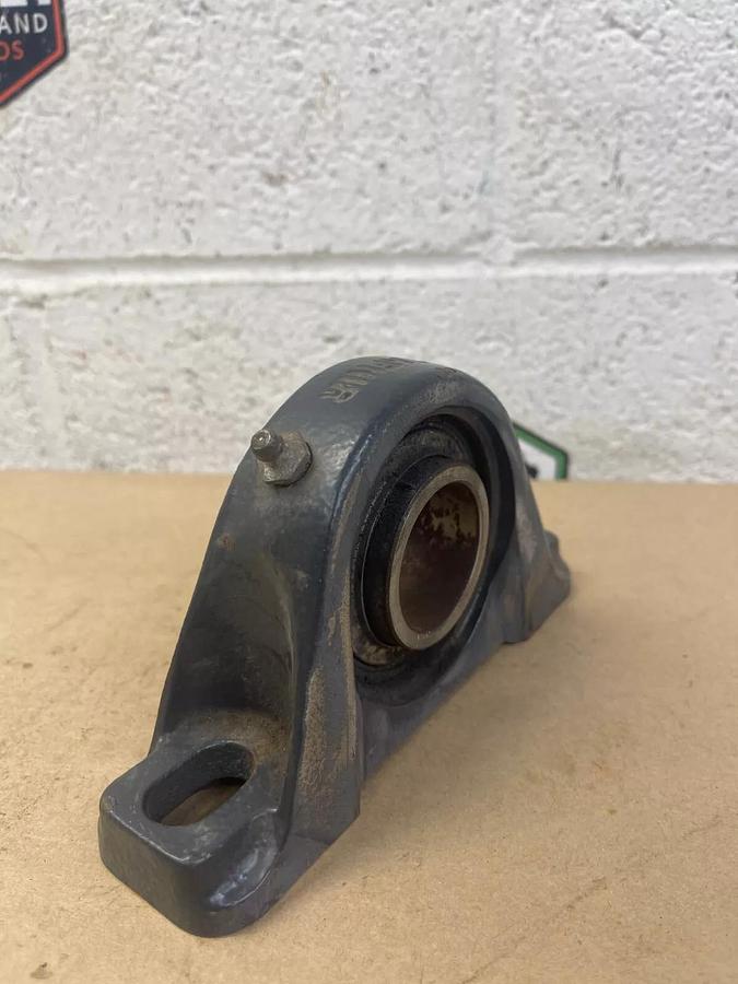 Used Fafnir RAK1 Pillow Block, with Fafnir G1107KARB C1 Bearing