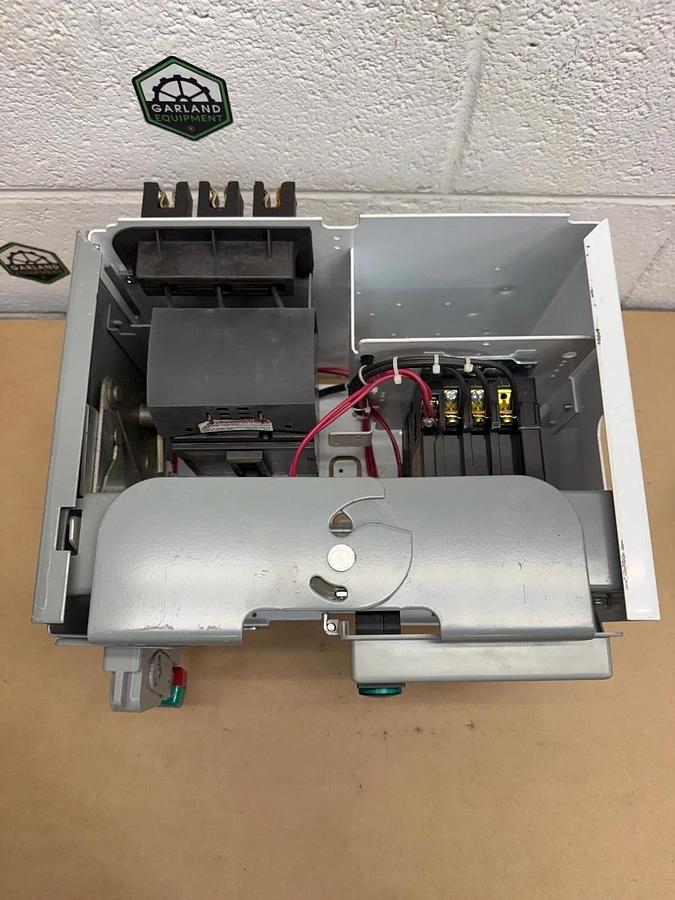 Used Square D 80438-738-01 Motor Control Center Unit, 5Hp 480V, 3-Ph