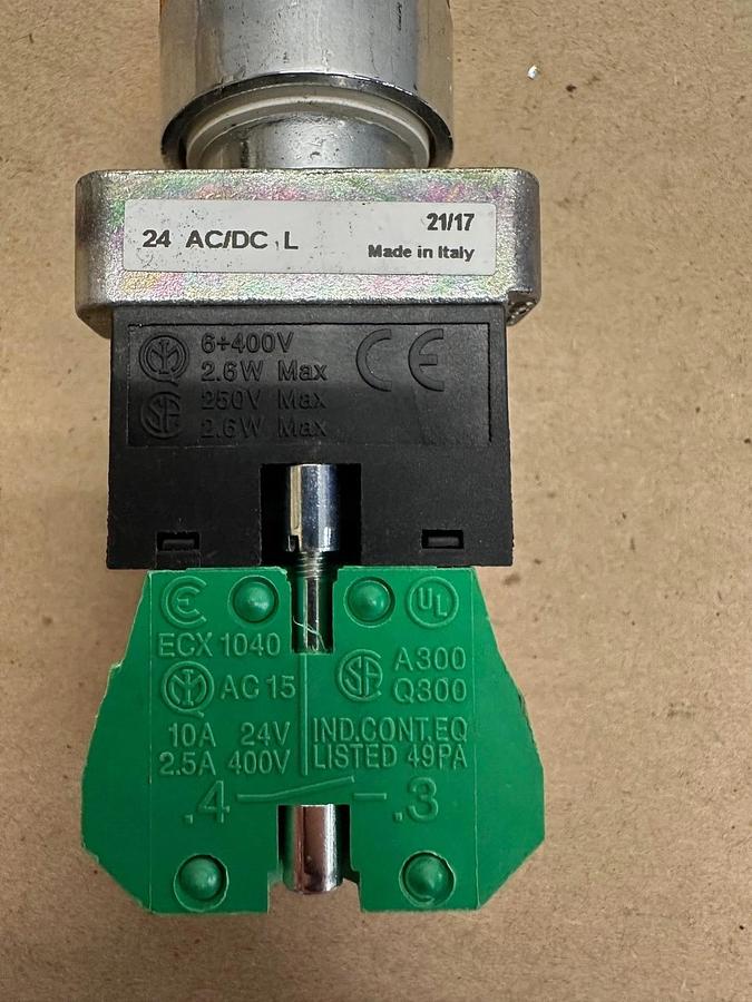 Used AutomationDirect GCX1253-24 Selector Switch