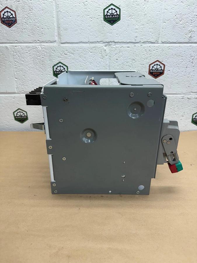 Used Square D 80438-738-01 Motor Control Center Unit, 5Hp 480V, 3-Ph