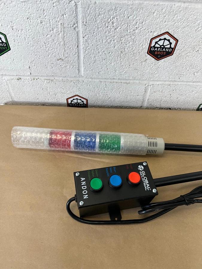 Global Industrial 493758 Workbench LED Stack Light