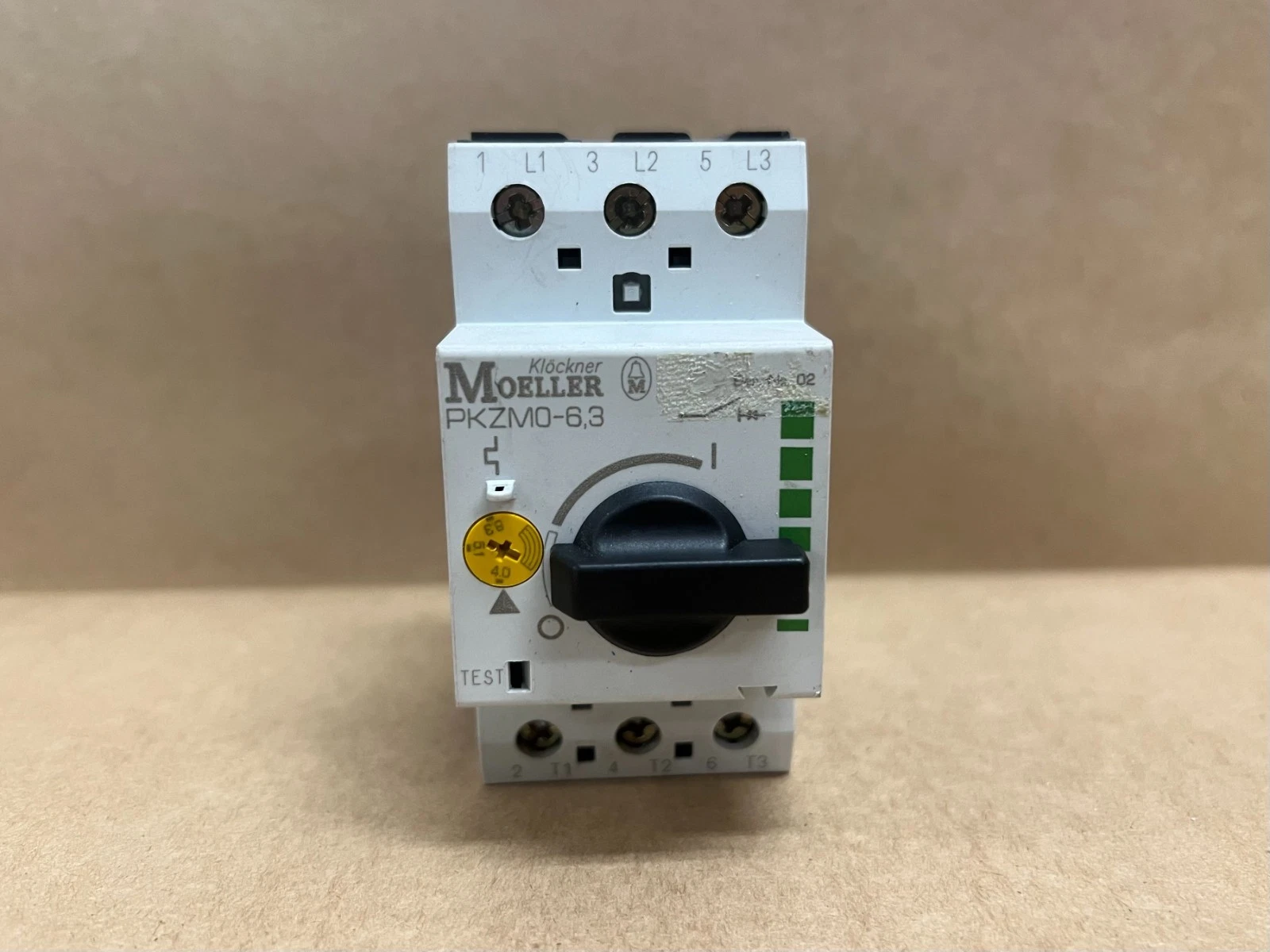 Used Moeller PKZM0-6.3 Motor Protective Circuit Breaker, 4.0-6.3A - Lot of 7