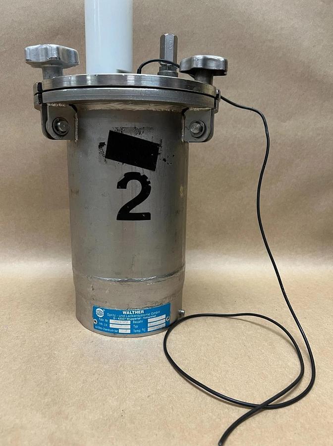 Used Walther Pilot MDG 2 Pressure Tank w/ Liquid Level Sensor