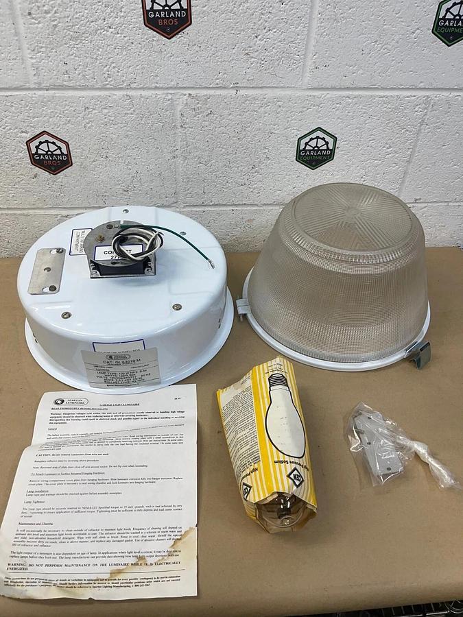 Used Spartan Fixtures GLX 3510-M Garage Light Luminare 100W 60Hz HX-HPF Ballast Type