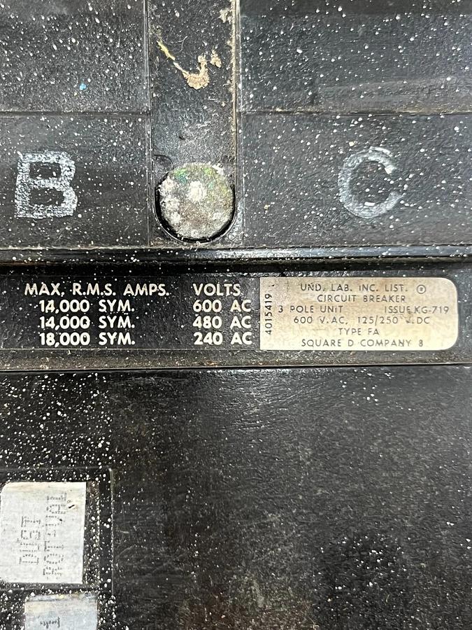 Used Square D KG-719 Circuit Breaker 3 Pole Unit, 600 VAC