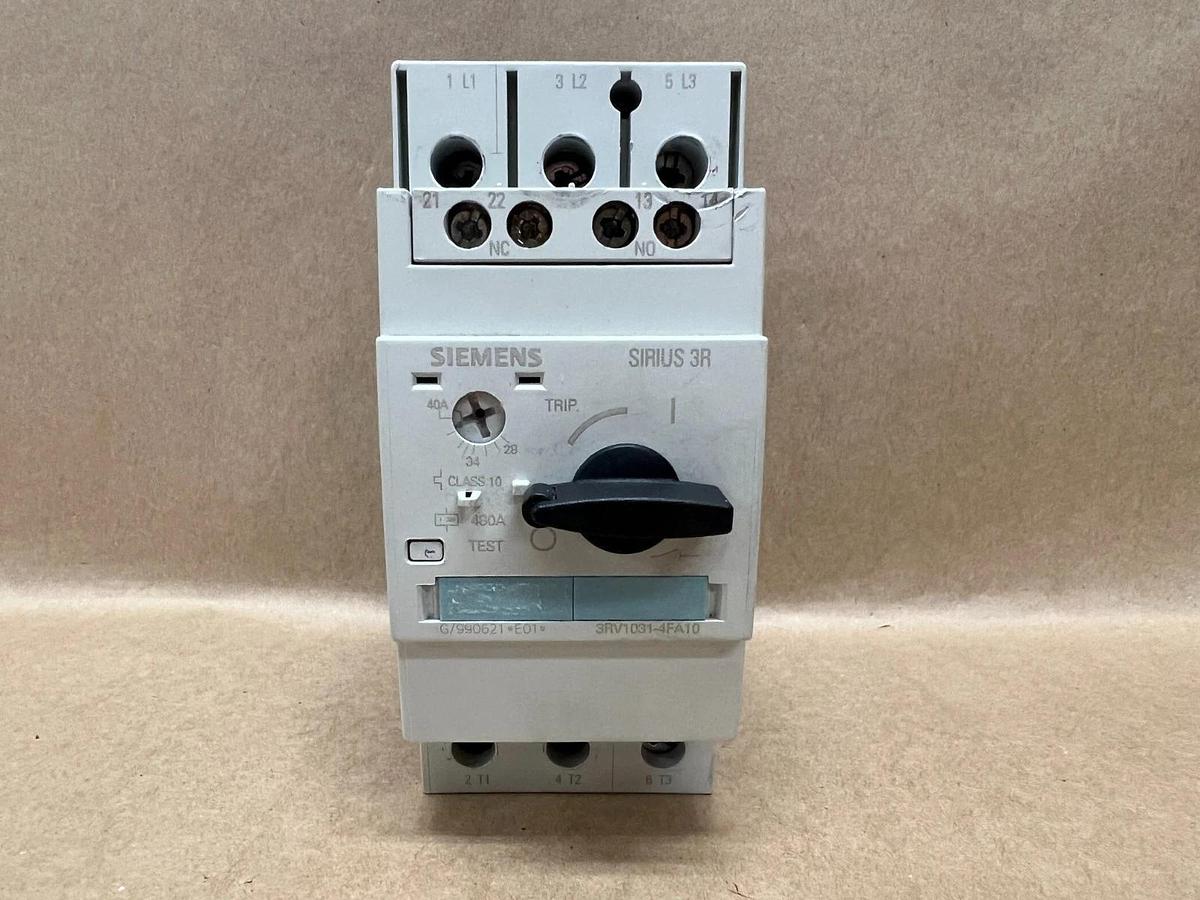 Used Siemens 3RV1031-4FA10 SIRIUS 3R Circuit Breaker