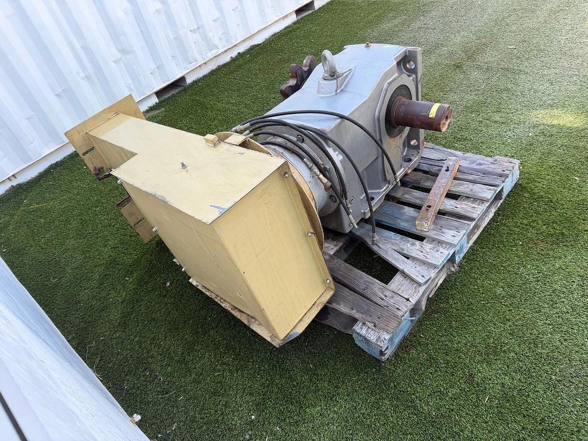 Used NORD Gear Corporation SK 9082.1LX VL W Gearbox 41.54:1 Ratio, 42 RPM