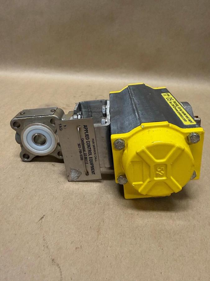 Used Apollo AS052 Pneumatic Actuator w/ CF8M Valve