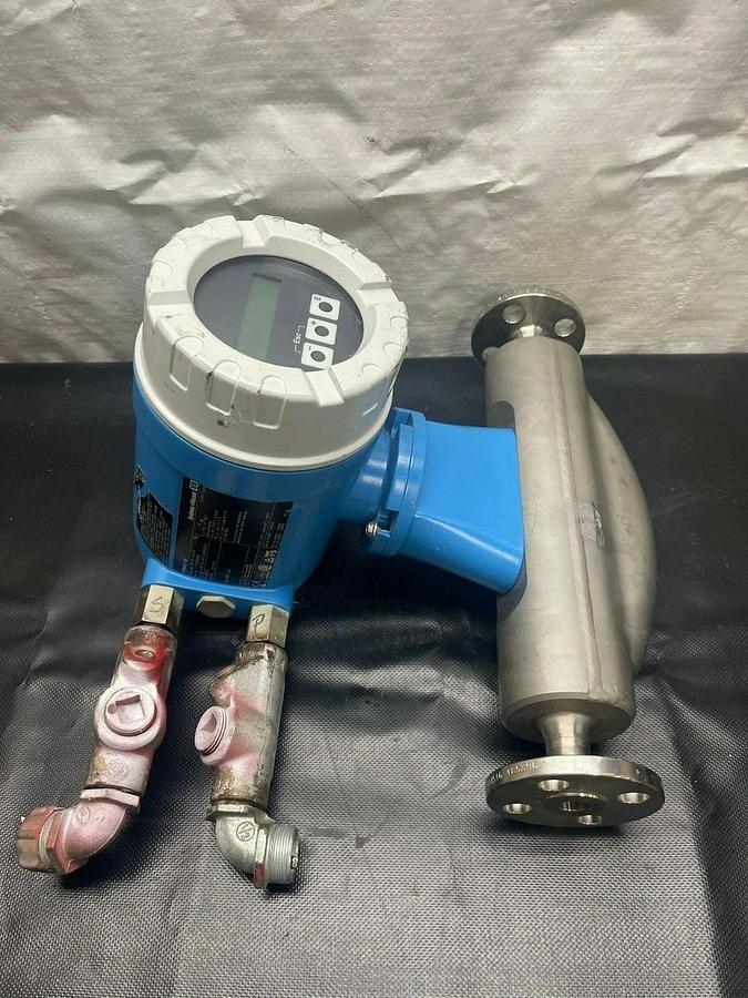 Used Endress+Hauser 80F08-4440/0 Promass 80 w/ 80F08-4440/0 Promass F Flow Meter