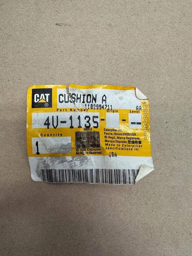 Used CAT 4V-1135 Cushion A
