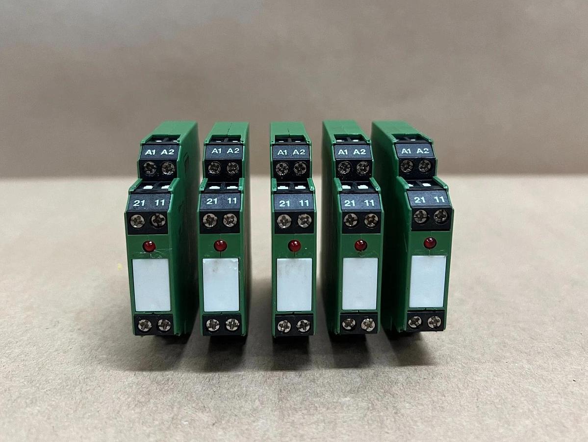 Used BTR KRA-M8/21-21 24V AC/DC Coupling Relay - Lot of 5