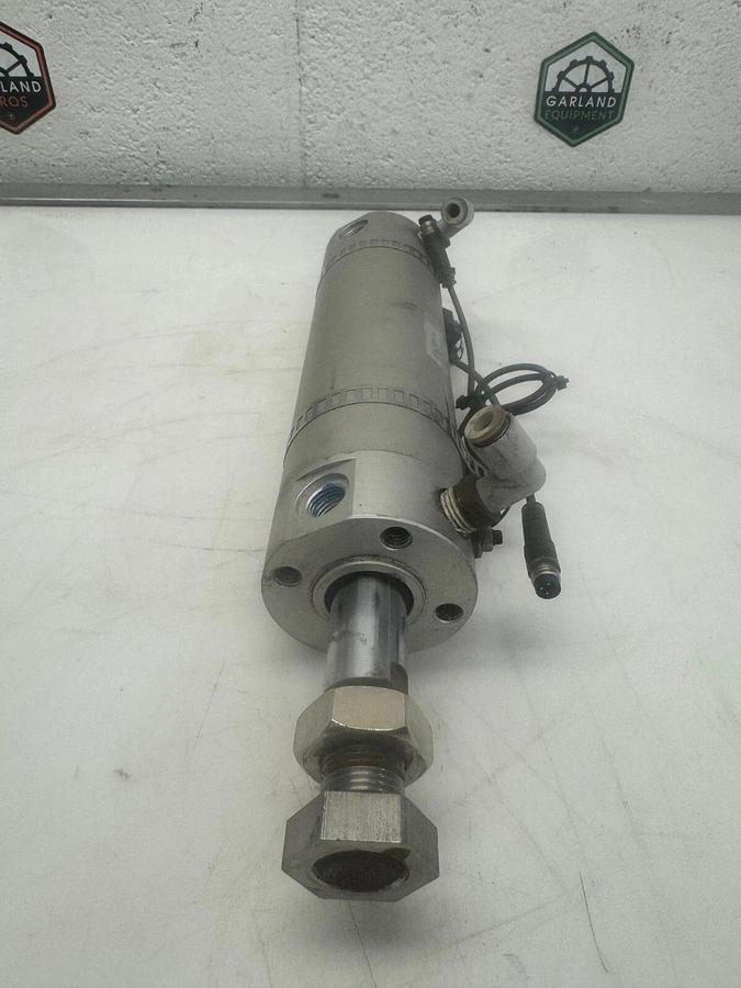 Used SMC CDG1UA50-125 Pneumatic Slide Air Cylinder, 1.0 MPa