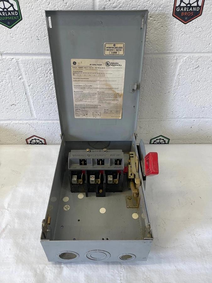 Used General Electric THN3361R Heavy Duty Safety Switch 30A 600VAC 250VDC Max HP 30