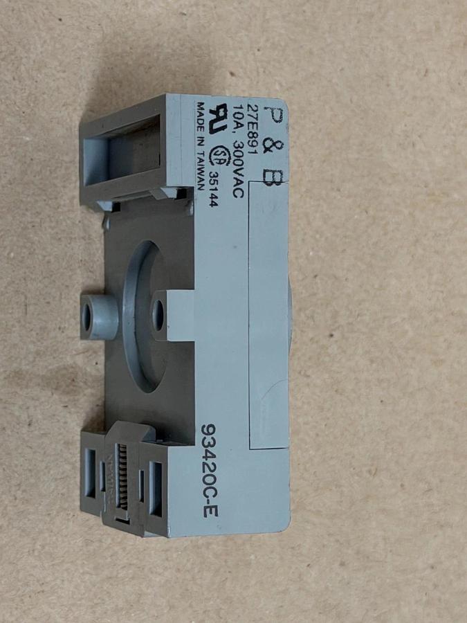 Used Potter & Brumfield 27E891 10A Relay Base - Lot of 6