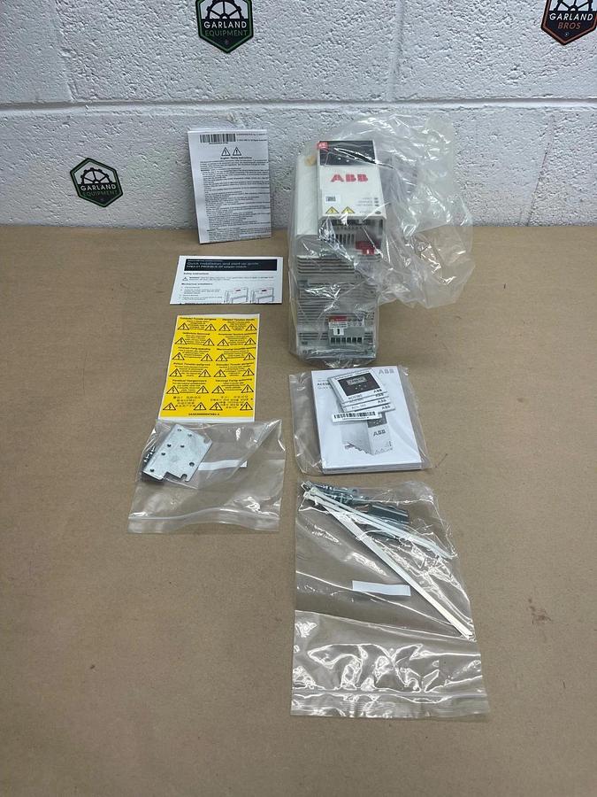 ABB ACS380-040C-12A6-4+K454 AC Drive, Drive SW: V2.17.3.4 *NEW*