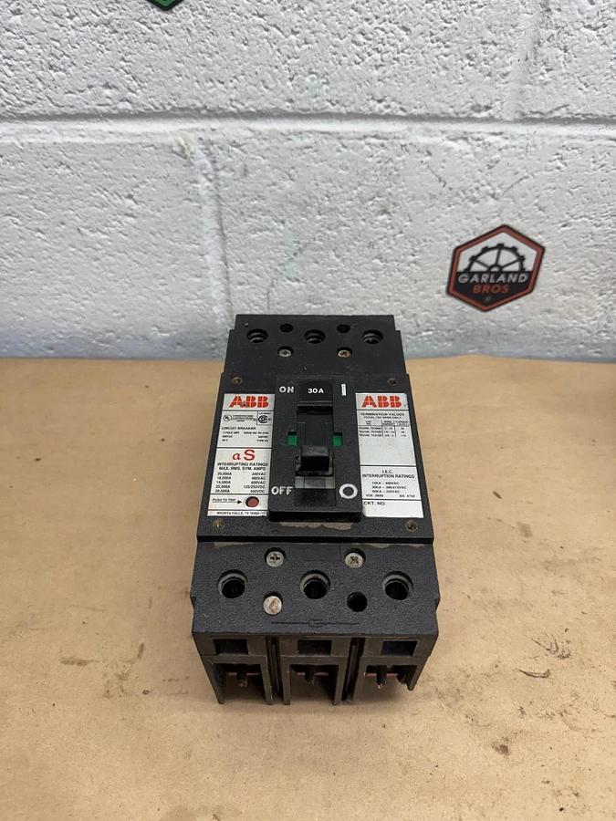 Used ABB LR 90467 30A Circuit Breaker, 3 Pole, 600 VAC, 500 VDC