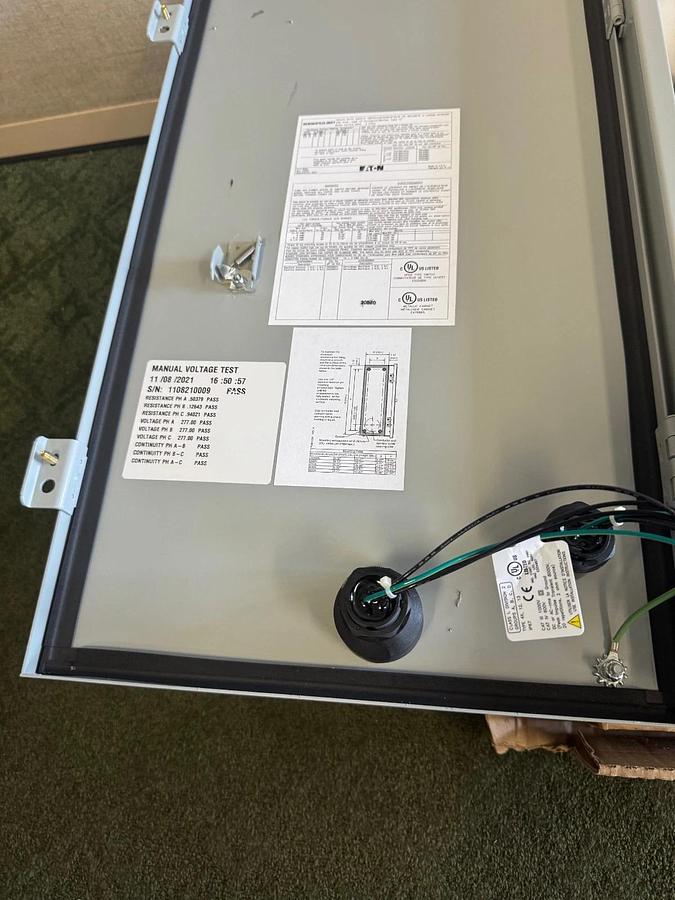 Used Eaton DEM364FDJA-00VT Heavy Duty Safety Switch, 200A, 600V, 60Hz *NEW*