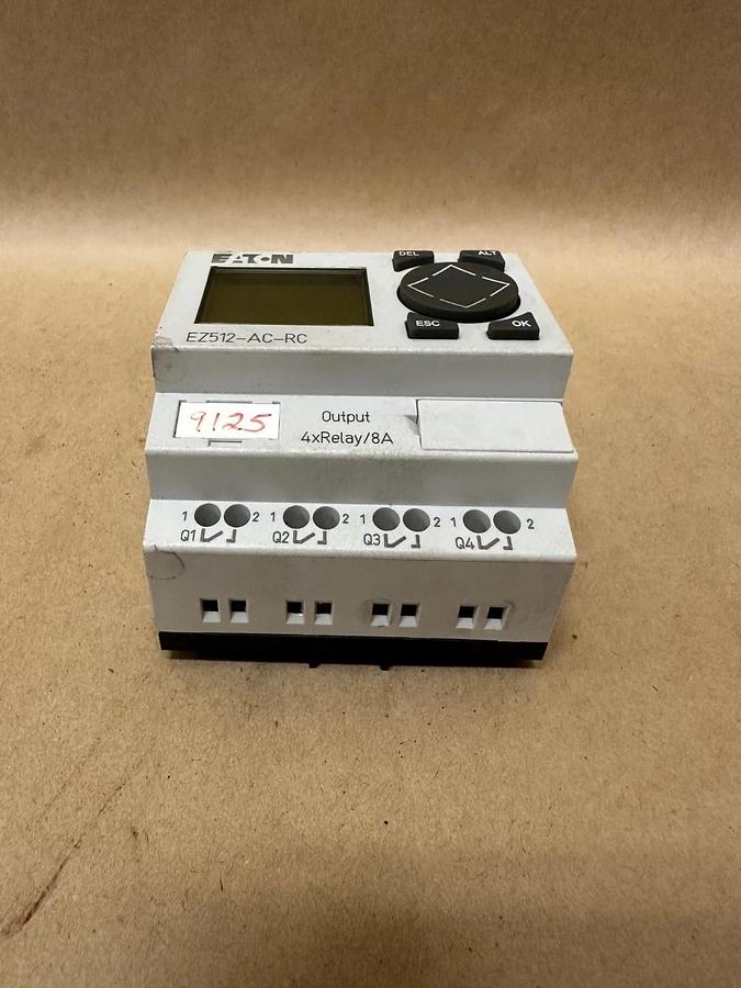 Used Eaton/Moeller EZ512-AC-RC Programable Relay