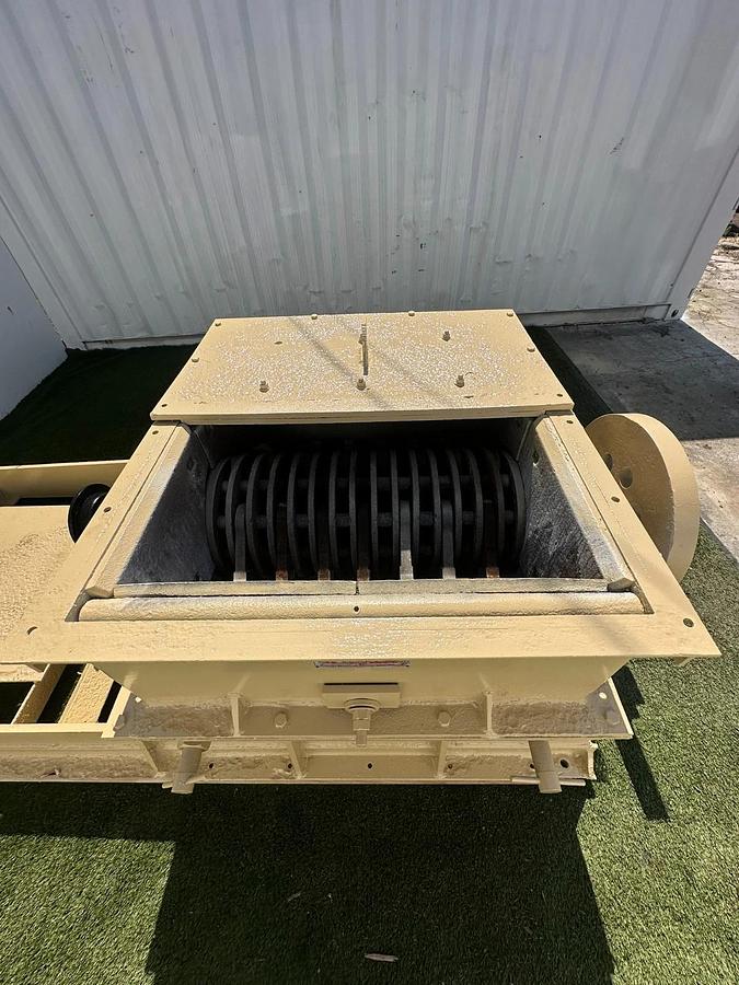 Used American Pulverizer Hammer Mill Model WS-40