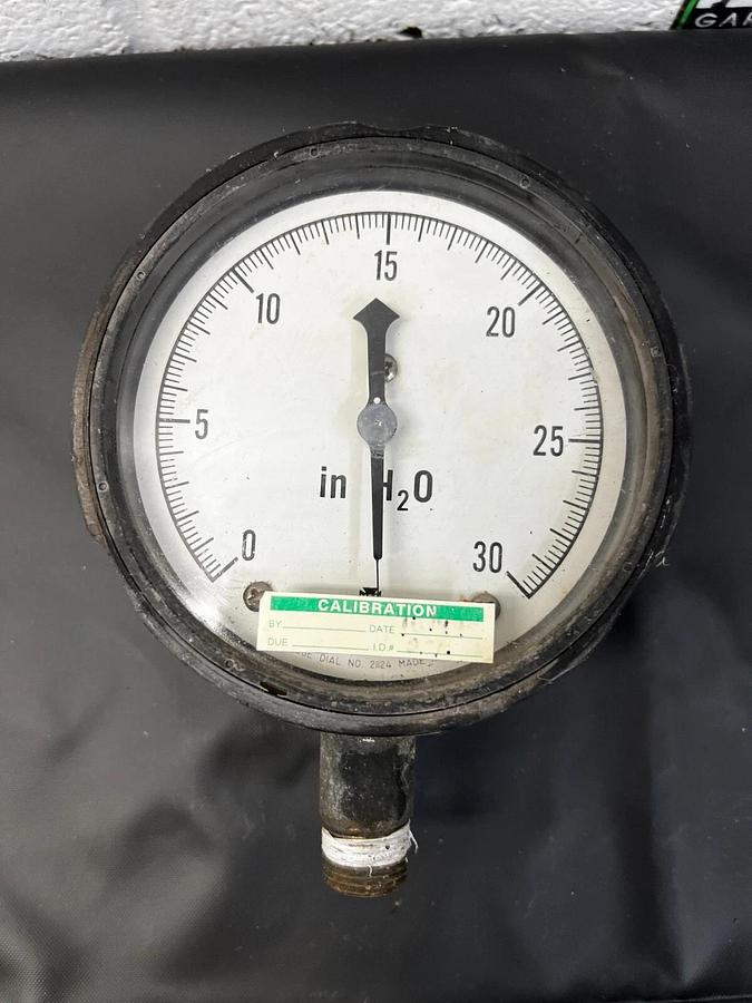 Used USG Pressure Gauge 30 PSI