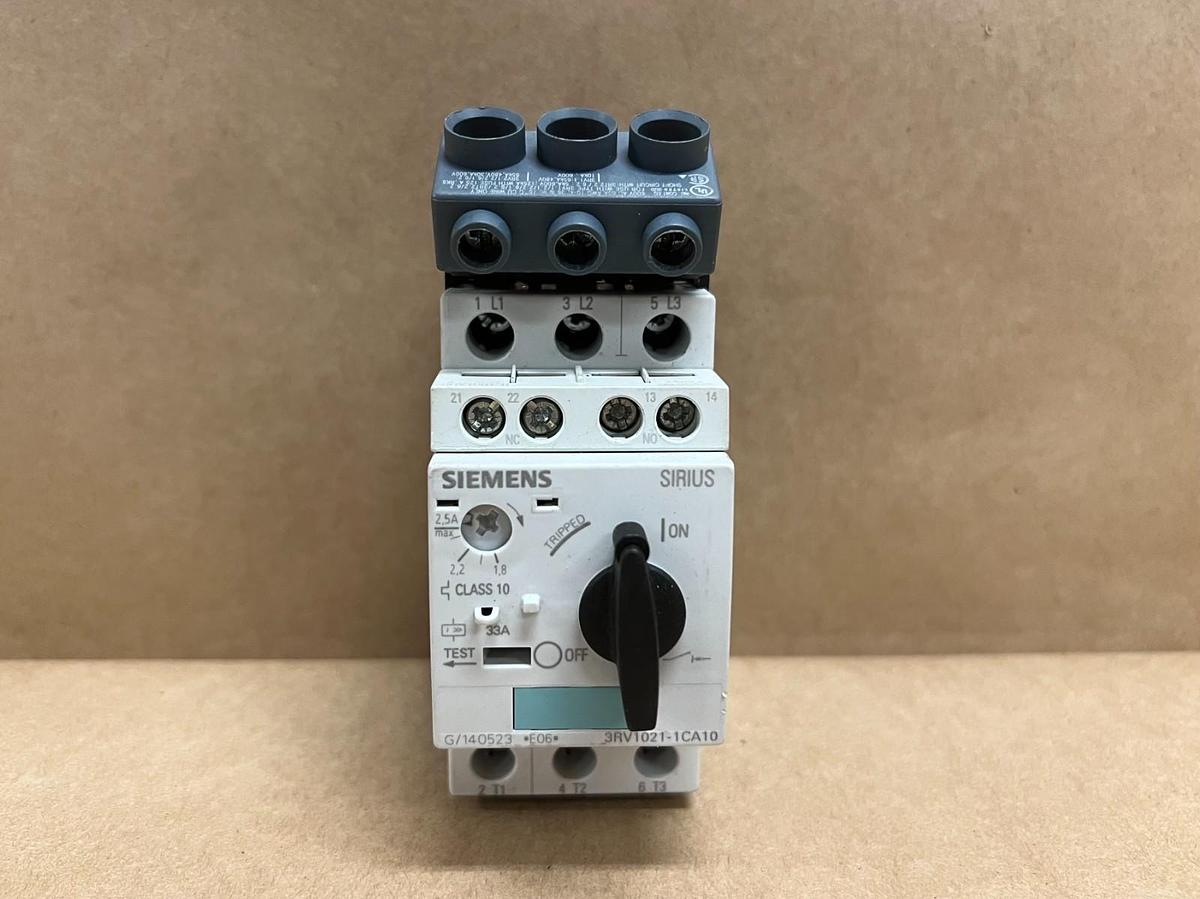 Used Siemens 3RV1021-1CA10 Motor Protection Circuit Breaker