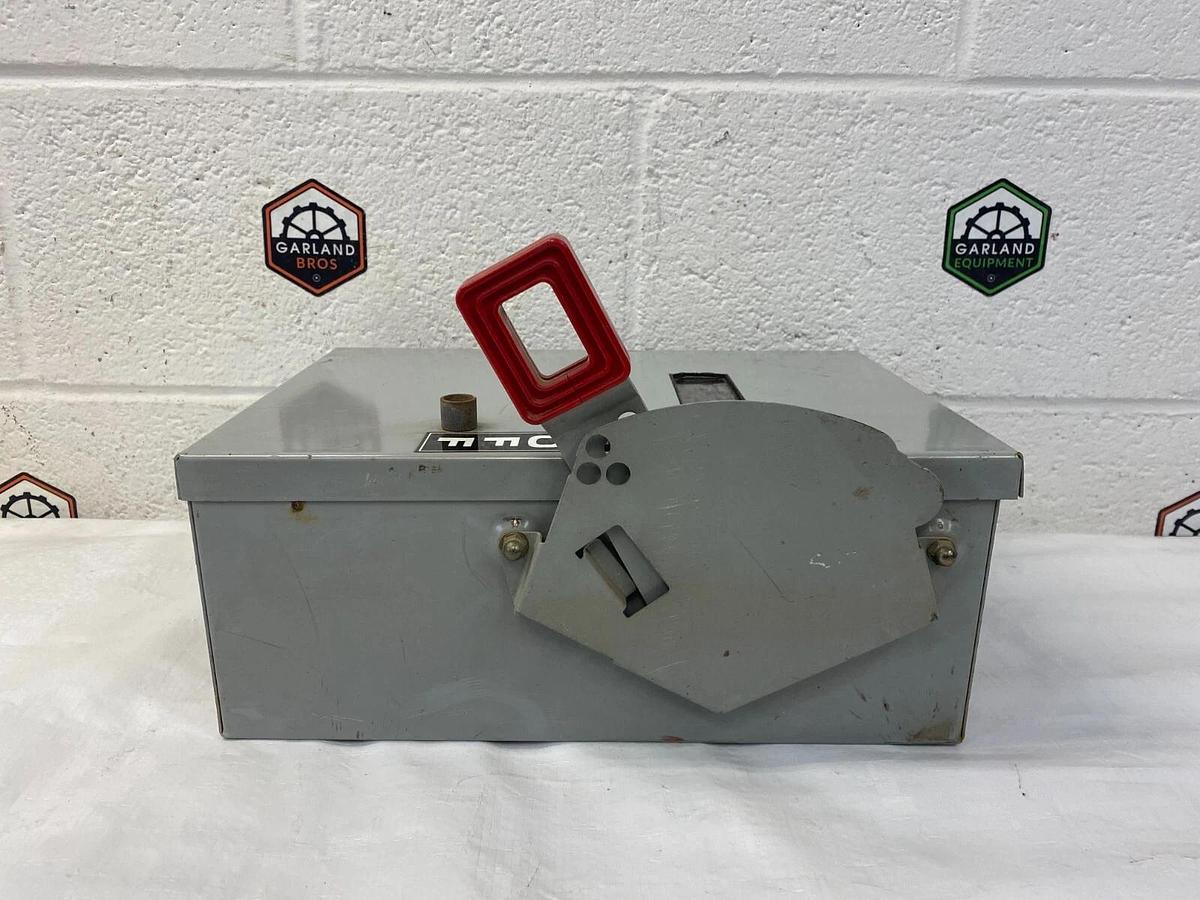 Used General Electric THN3361JW Heavy Duty Safety Switch Non-Fusible 3 Pole 30A