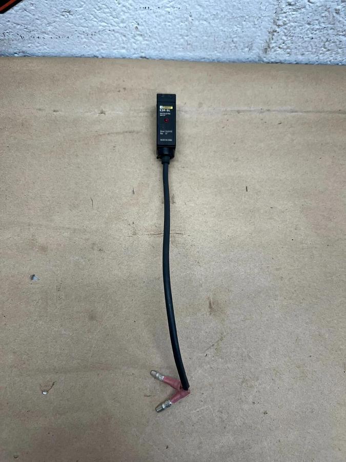 Used Omron E3R-5L Photoelectric Switch