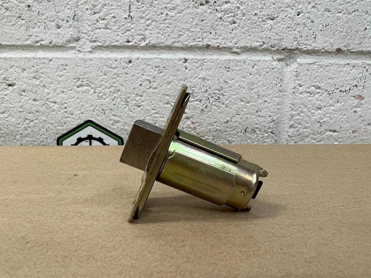 Used S Parker 93U6 Single Point Lock/Latch - Lot of 3