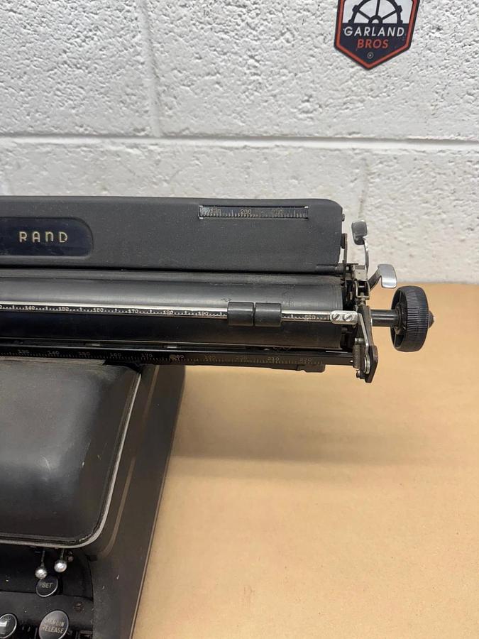 Used Remington Rand Working Type Writer, Model 17 Typewriter