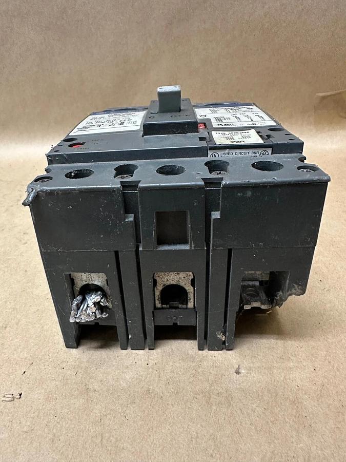 Used General Electric SEHA36AT0100 Hi-Break Circuit Breaker