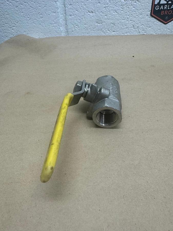 Used Apollo CF8M 1/2” 2-Way Ball Valve, 2000 WOG