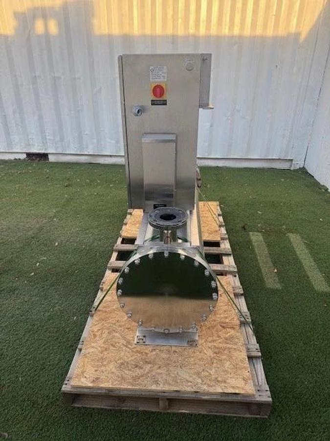 Used Aquafine SCD-1450 H Chlorine Destroyer Unit w/ SCD-1750 Cylinder