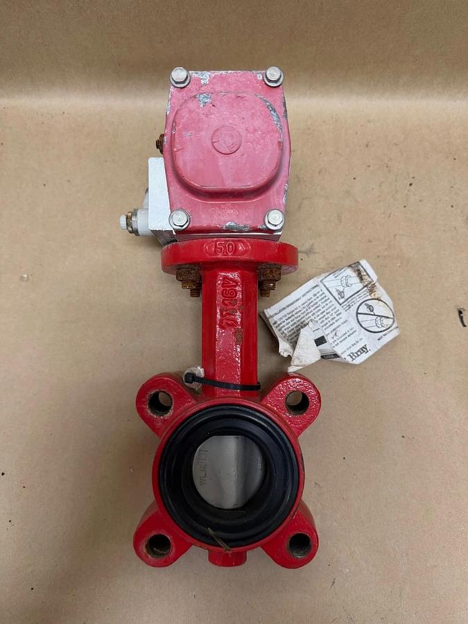 Used Bray 930635-11310532 Pneumatic Actuator w/ 7T08V Butterfly Valve