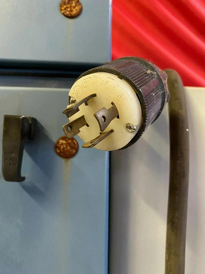 Used FSX Inc Fume and Smoke Extraction FSX-550 Smoke and Fume Collection System