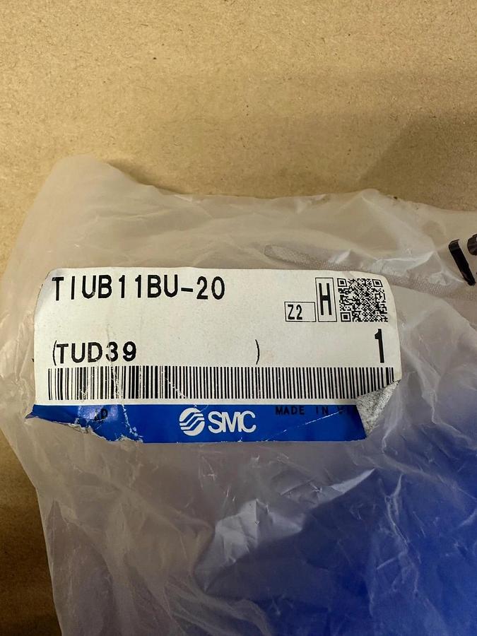 Used SMC Pneumatics TIUB11BU-20 Polyurethane Tubing 3/8” *NEW*