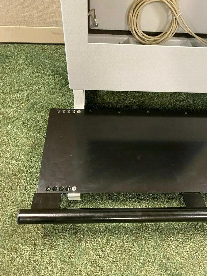 Strongarm Designs 302-202008-KY-P9-44587 Pedestal Enclosure