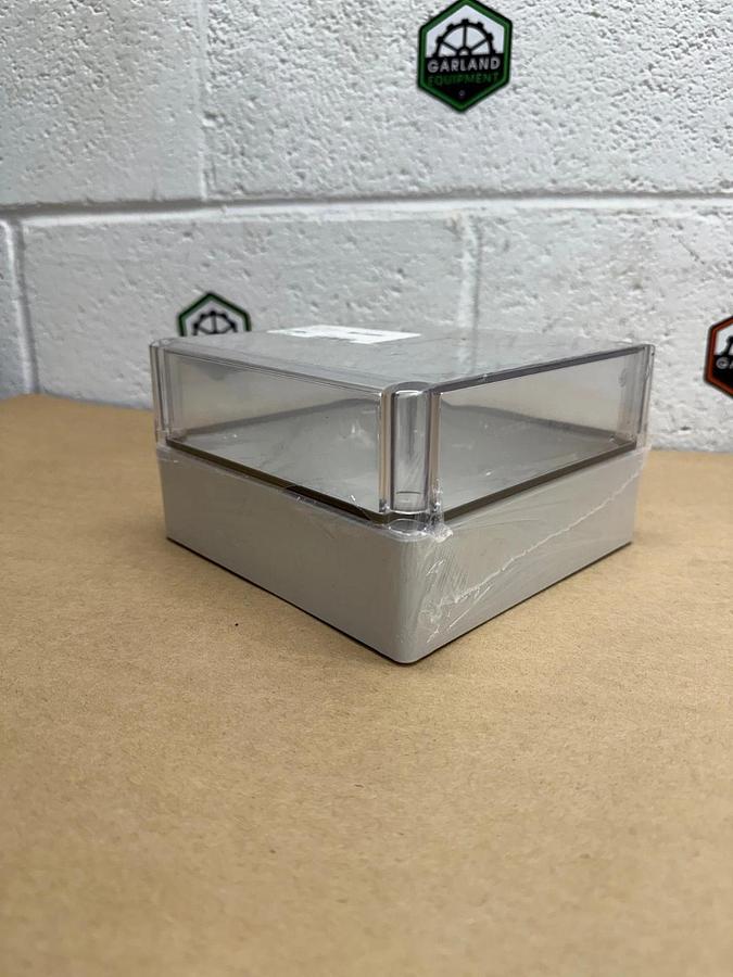Used Nvent Hoffman 181810PCECC Polycarbonate Terminal Box, Clear Cover *NEW*
