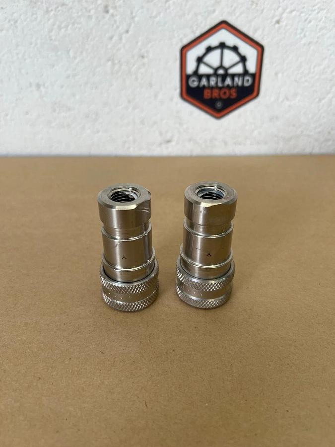 Used Parker SSH2-62 60 Series Quick Connect Fitting - Lot of 2