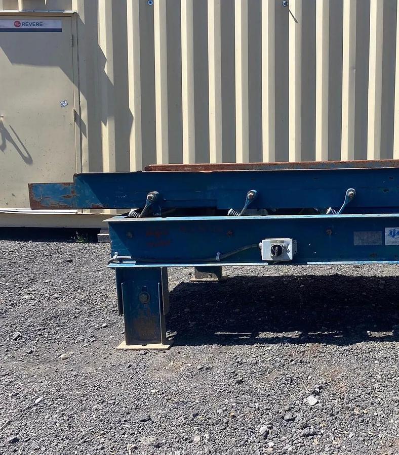 Used Renold Ajax 38” W x 120” L Deck Vibrating Conveyor, Baldor SuperE 1HP @ 1750RPM