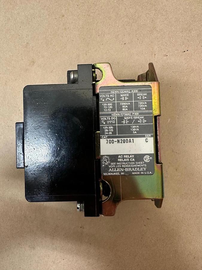 Used Allen Bradley 700-N200A1 Industrial Control Relay