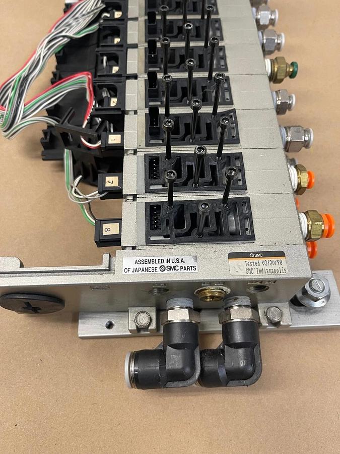 Used SMC IN313-DN1 , 8 Block Serial Transmission System, Pneumatic Manifold - PARTS