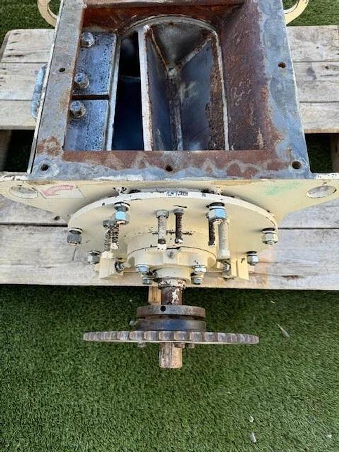 Used Clarke’s 12X12 Feeder FDRER12X12 Rotary Feeder