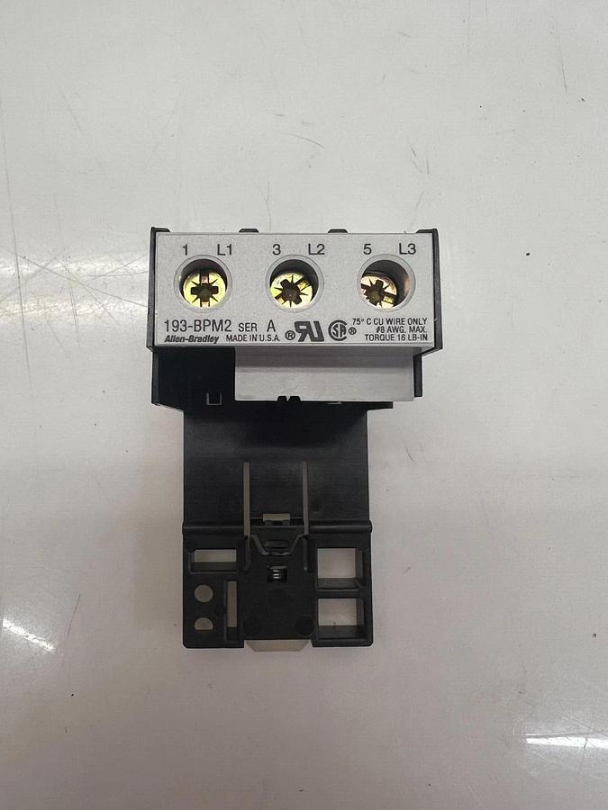 Allen Bradley 193-BPM2 Panel Adapter