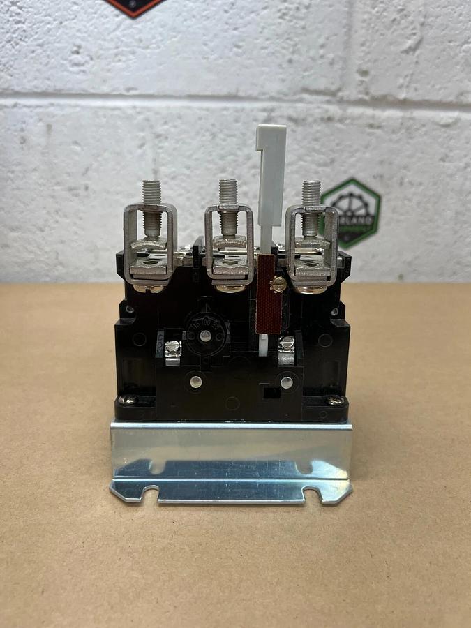 Cutler Hammer AA43A Thermal Overload Relay, 3 Pole, Size 4