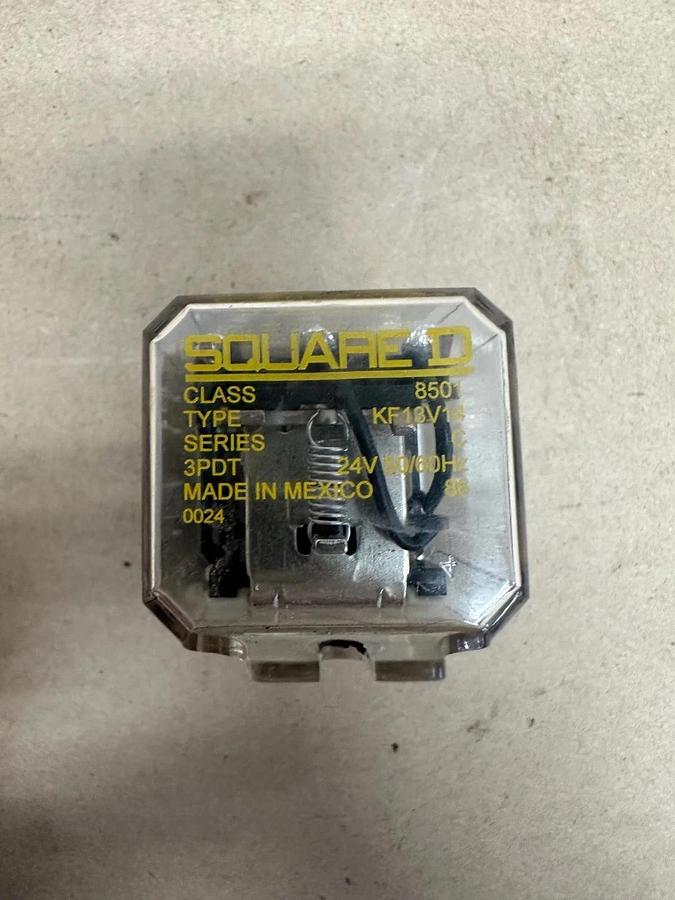 Used Square D 8501 Type KF13V14 Relay