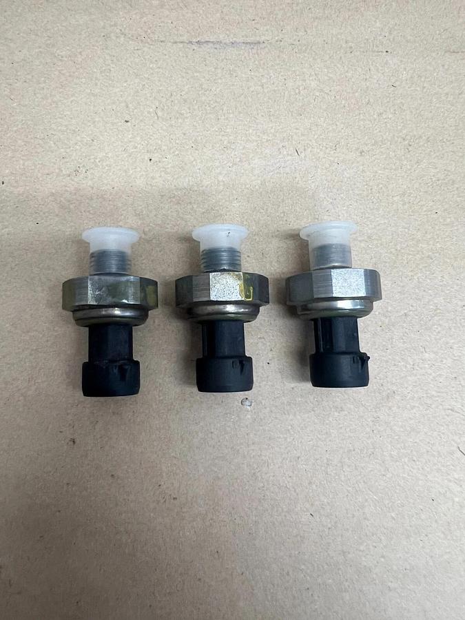 Hyster 2070263 Pressure Transducer (Pack of 3)