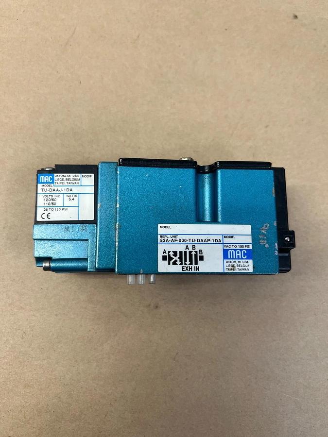 Used MAC 82A-AF-000-TU-DAAP-1DA w/ TU-DAAJ-1DA Valve