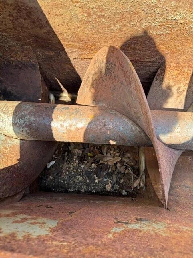 Used Industrial Screw Conveyor 16” Stick, 12’ L, 17” Trough 15Hp Motor 9.23:1 Gearbox